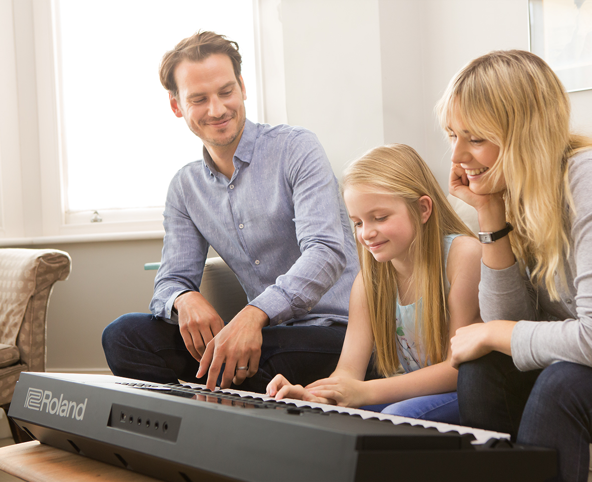 Roland E-X20電子琴-適合任何家庭學習音樂的第一選擇